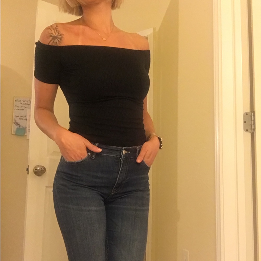 NWT Mossimo Off the Shoulder Top